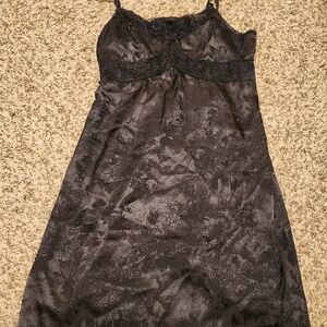 Elegant Black Lace Nightgown